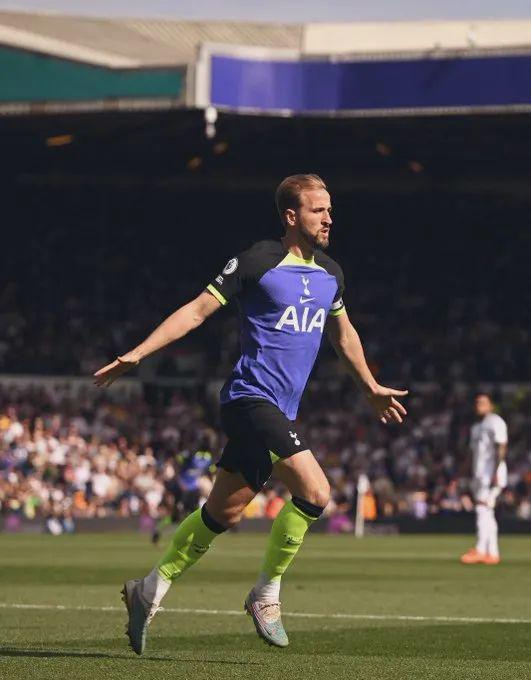 更是两种风 更是两种风