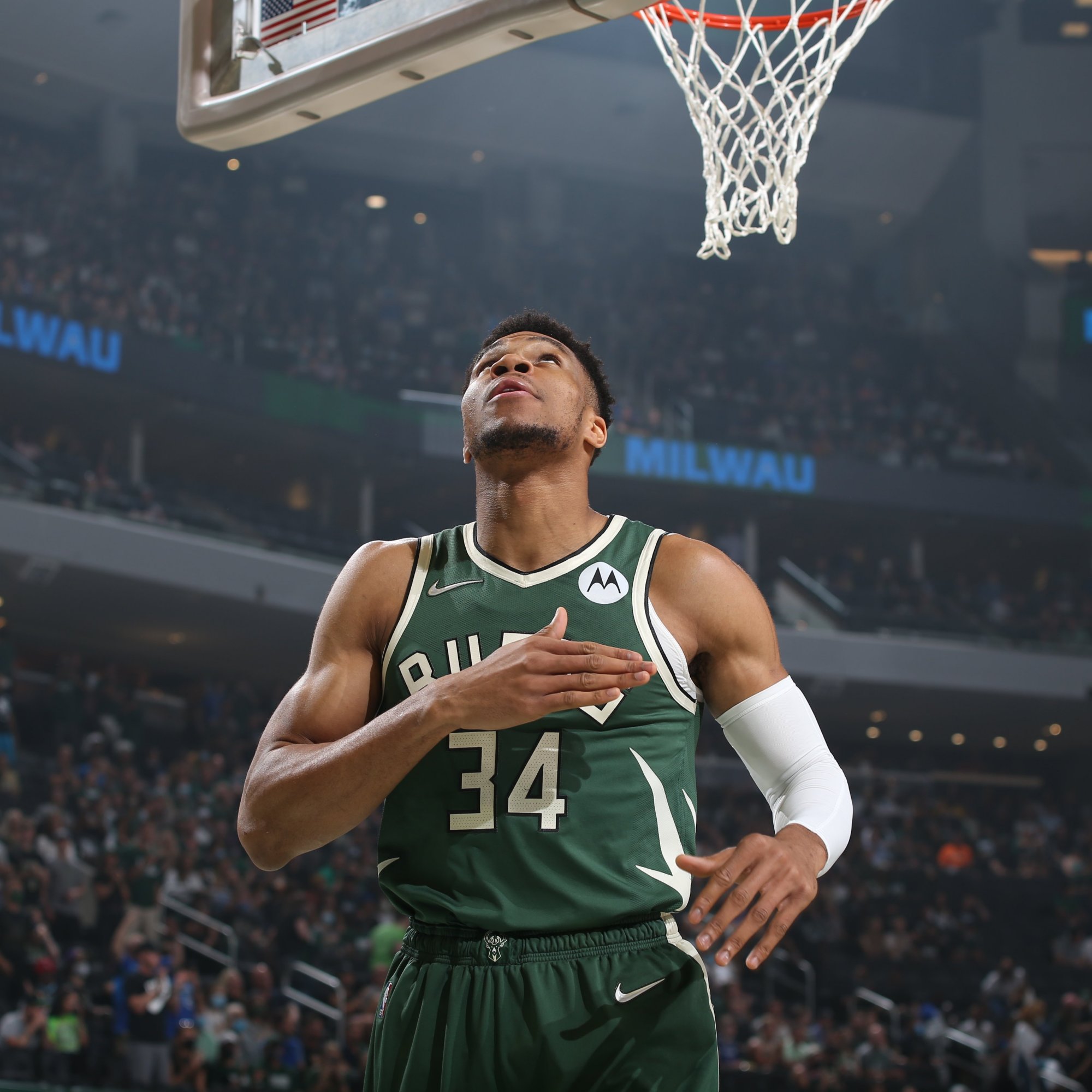 是辽宁男篮 是辽宁男篮