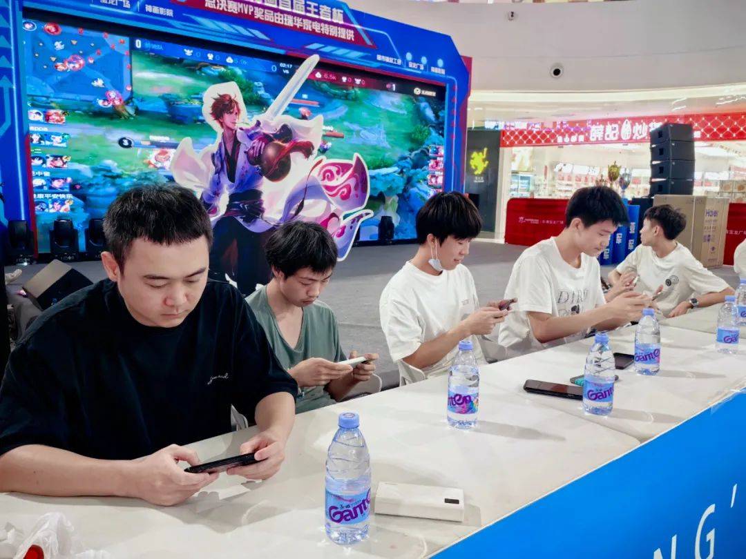 炸弹错位 炸弹错位